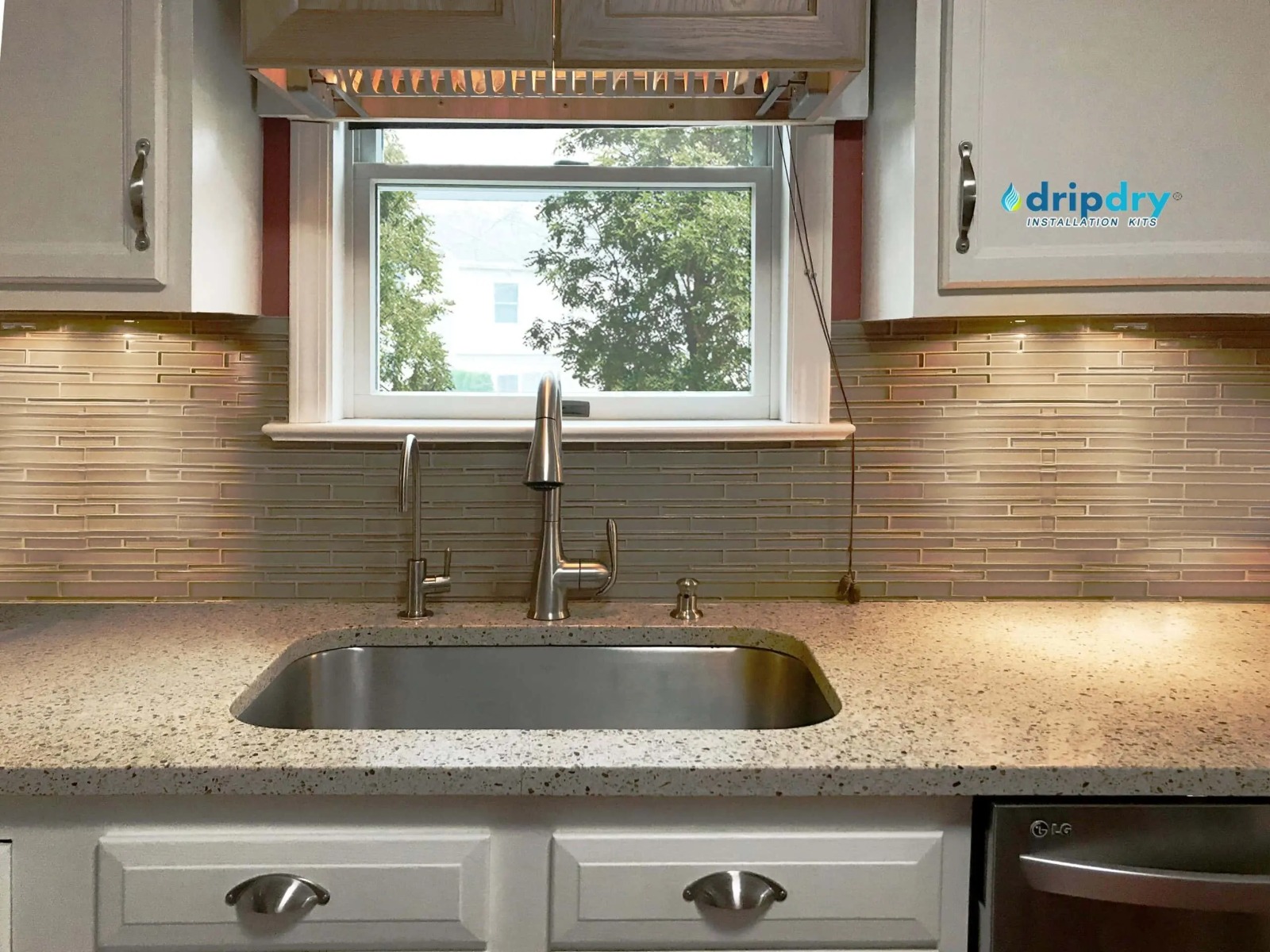 Window cabinet over sink drip dry