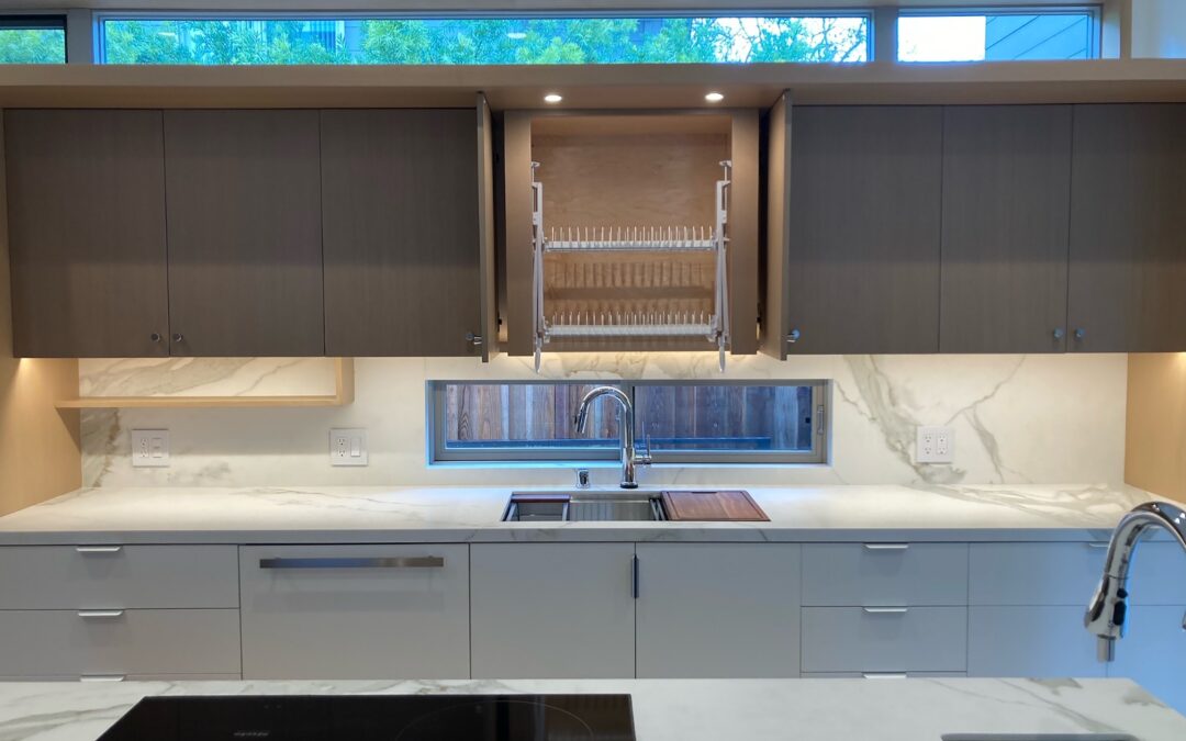 #1 Hidden Elegance: Drying Dishes Inside Cabinets
